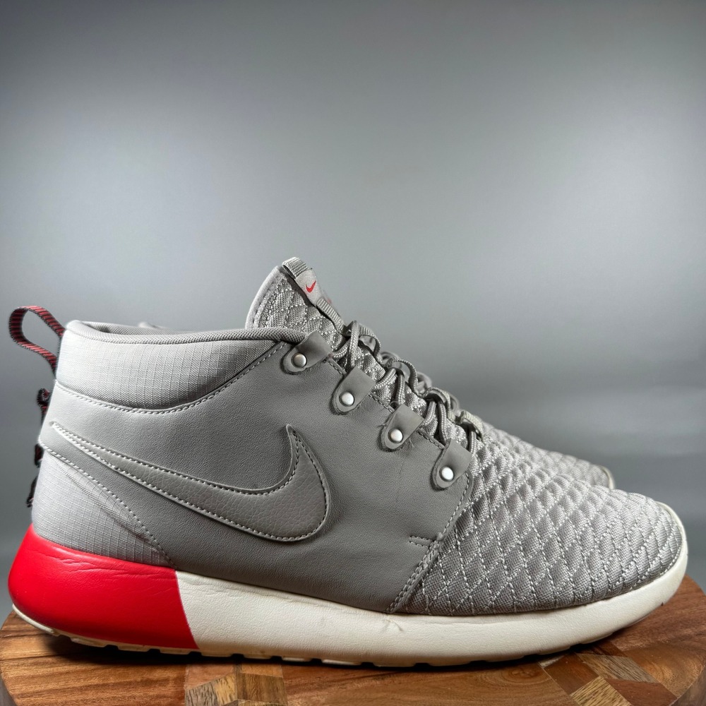 Nike Roshe Run Mid Wolf Grey University Red Mens 12 Sneaker 615601-009